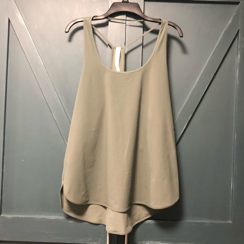 Lululemon women’s top 10